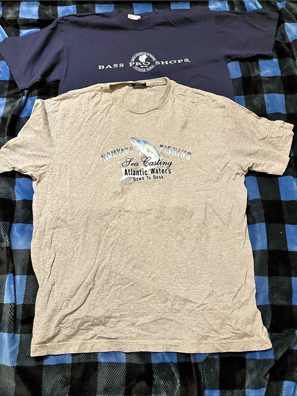 Nautica Fishing Sea Casting Graphic T-Shirt Gray & Black
